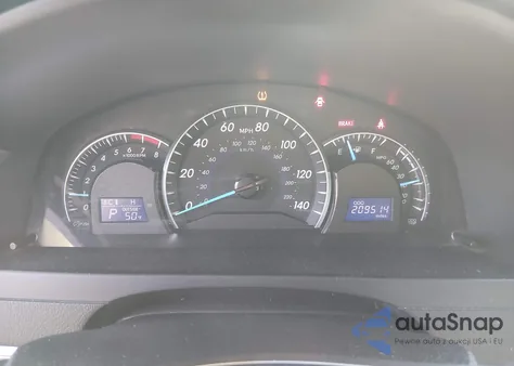 2012 Toyota Camry Xle z USA, uszkodzony, nr VIN 4T4BF1FK5CR204474